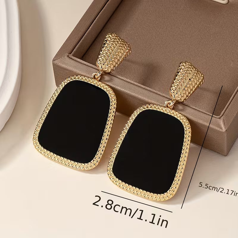 Boucles Pendantes Noir et Or Tendance