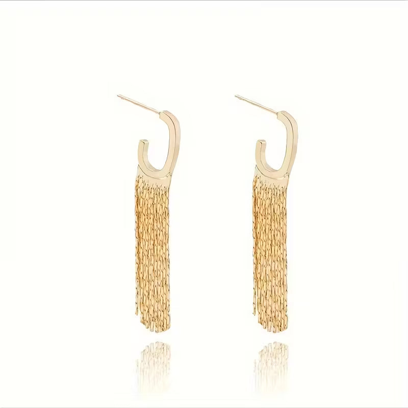 Boucles d’Oreilles Dorées à Glands Géométriques Luxe