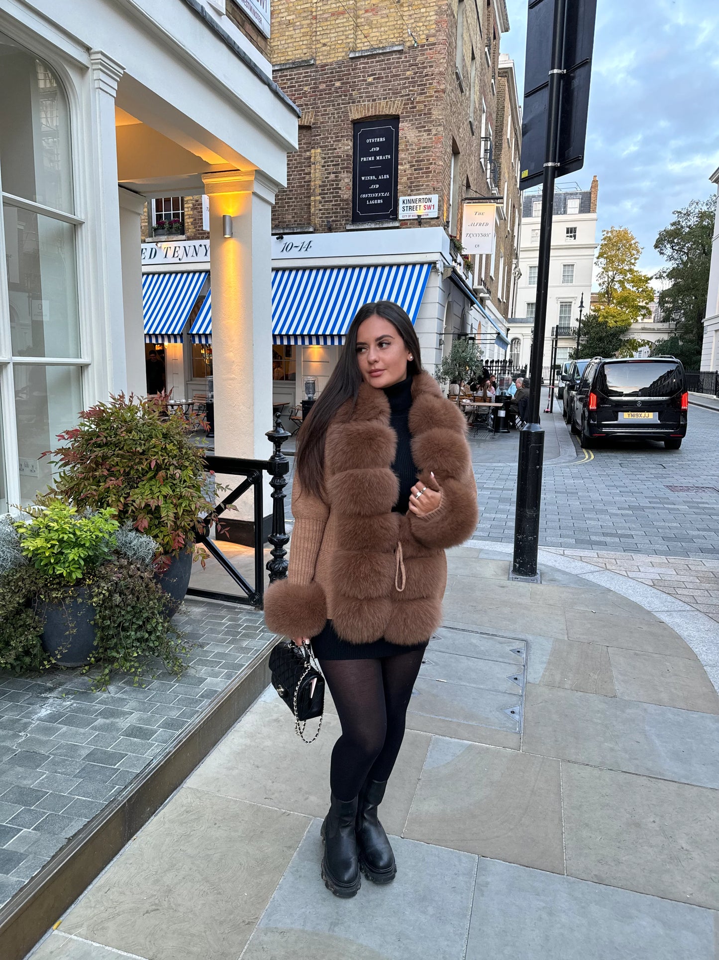 Margaret Cardigan Suzanne