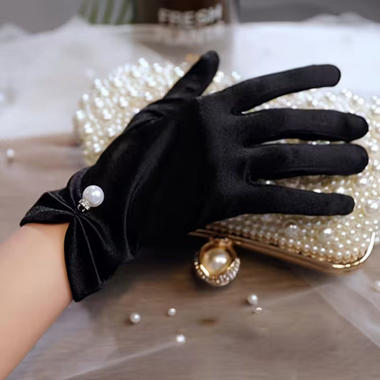 Margaret Pearl Noir Gloves